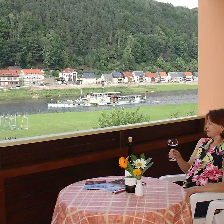 Elbaussicht - Krippen *