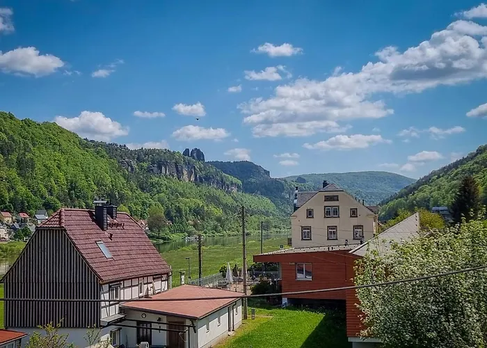 Elbaussicht - Krippen Apartment *