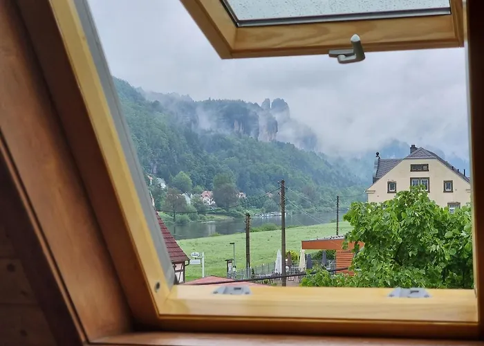 Elbaussicht - Krippen Apartment