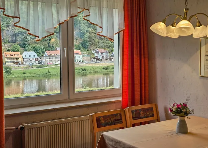 Elbaussicht - Krippen *